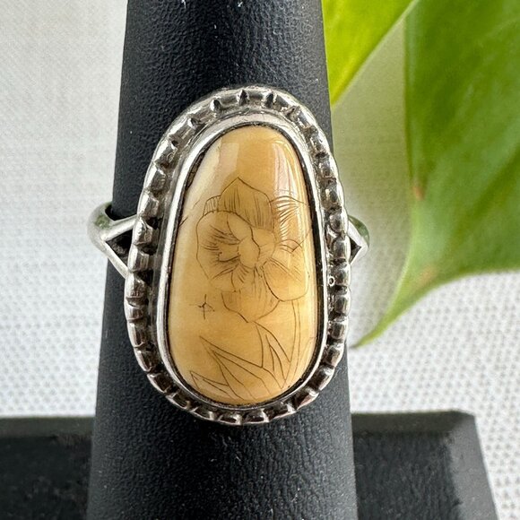 Jewelry - Sterling Silver Carved Bone Floral Ring